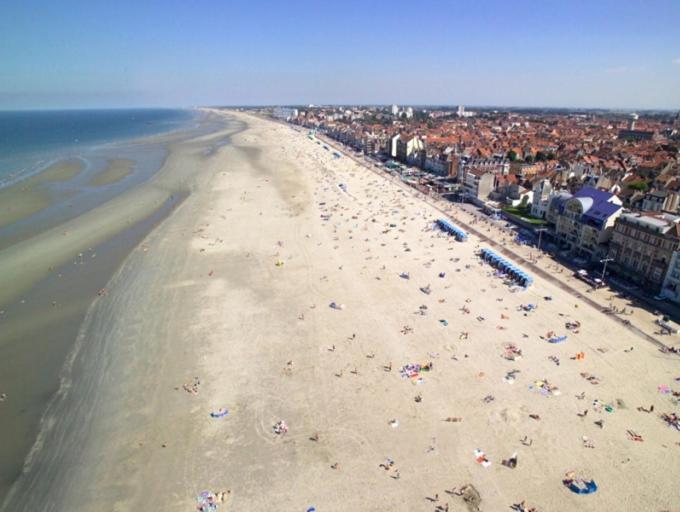 Le Designer Avec Vue Dunkirk Exterior foto